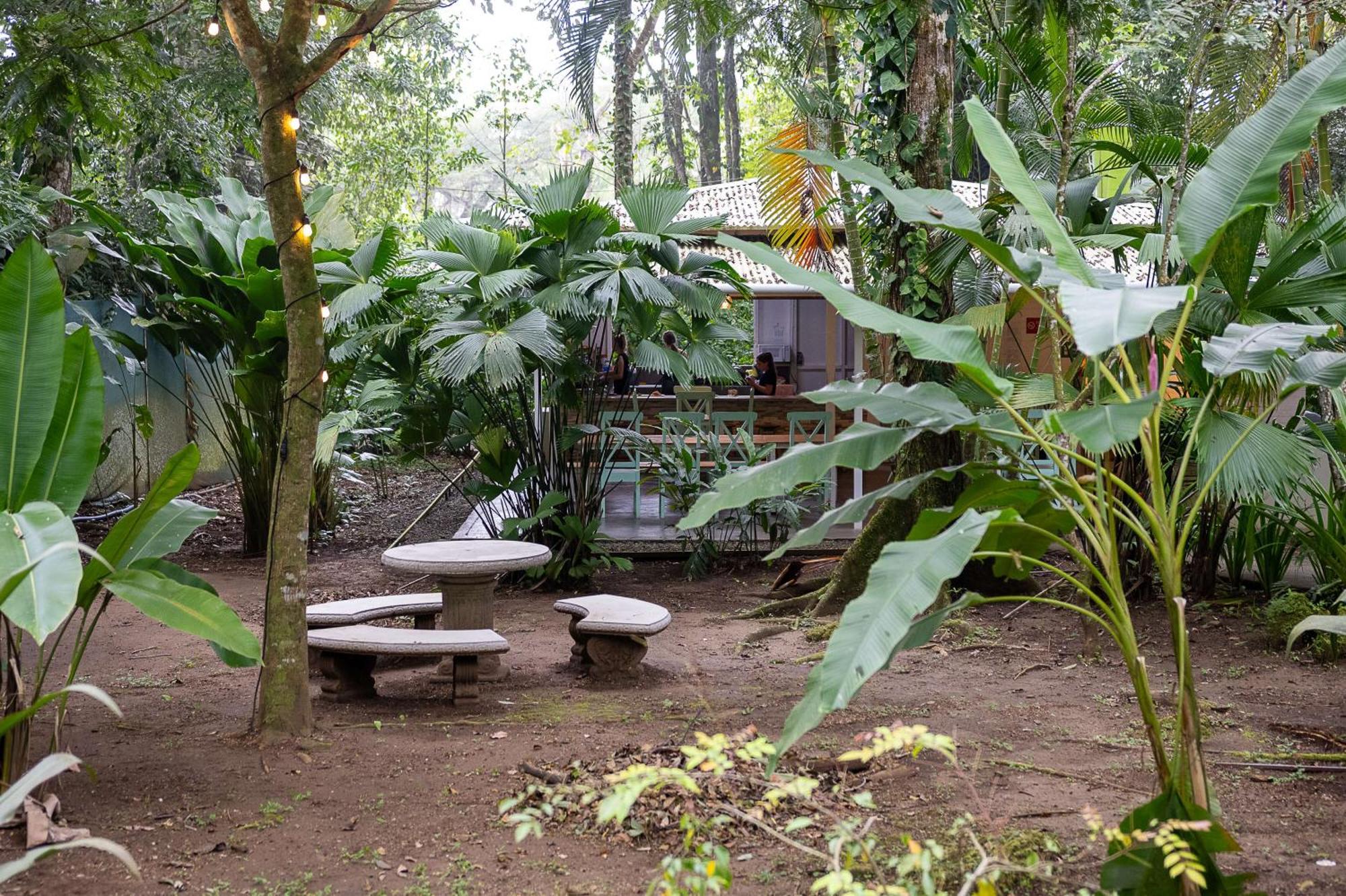Jaguar Inn Bungalows Puerto Viejo de Talamanca Exterior photo